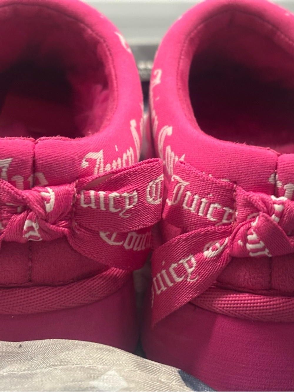 Juicy Couture Hot Pink Fuzzy Slip-On Mules - Picture 3 of 12